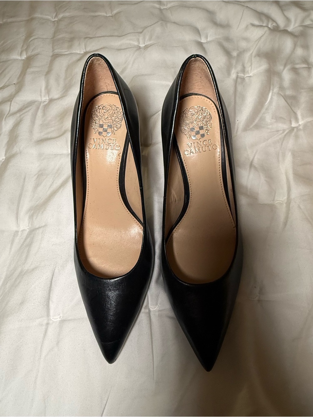 Vince Camuto Black Leather Pointed Toe Pumps